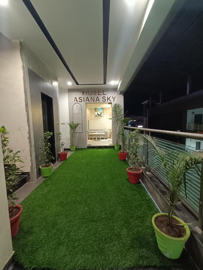 Hotel Asiana Sky Motera Ахмедабад Экстерьер фото