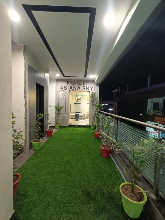 Hotel Asiana Sky Motera Ахмедабад Экстерьер фото